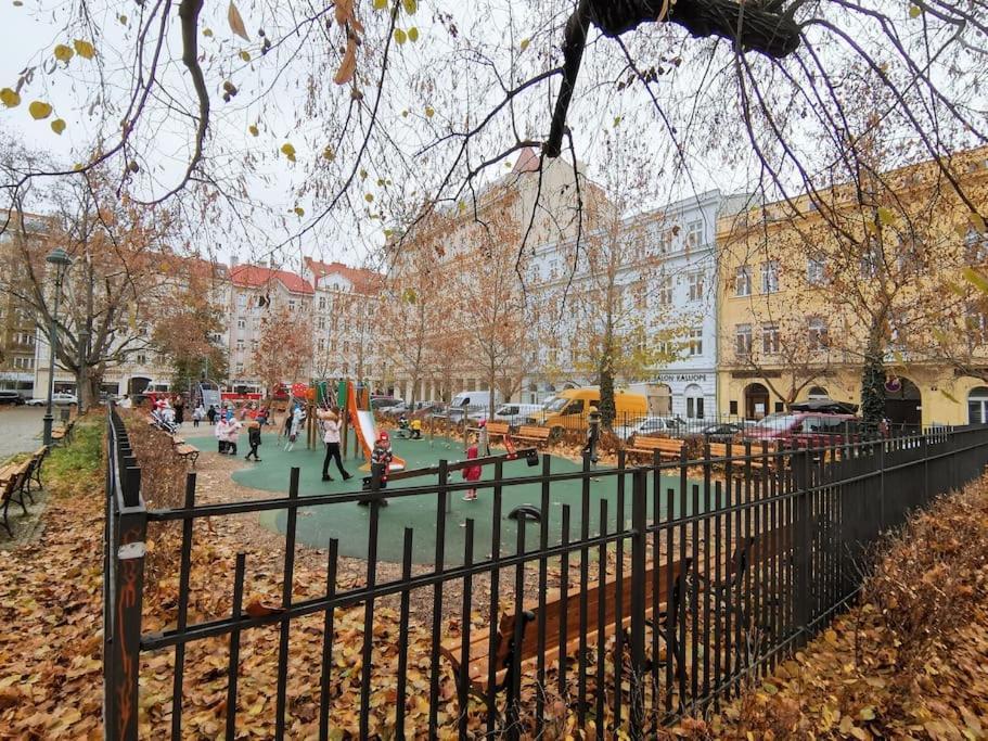 פראג Auriapartments Karlin 2Kk S Terasou A Parkovanim מראה חיצוני תמונה